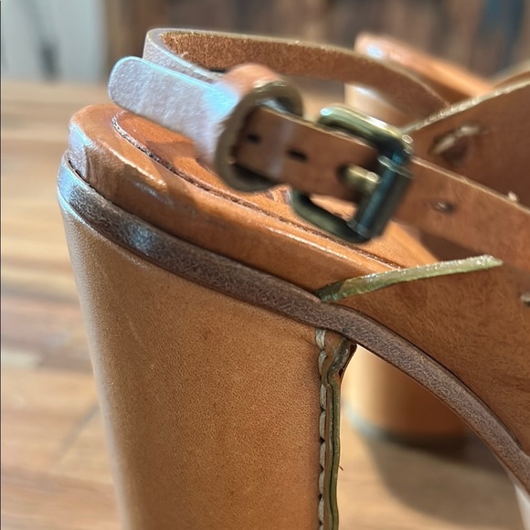 Chloe Tan Platform Sandals with Chunky Heel size 8 - Picture 14 of 15